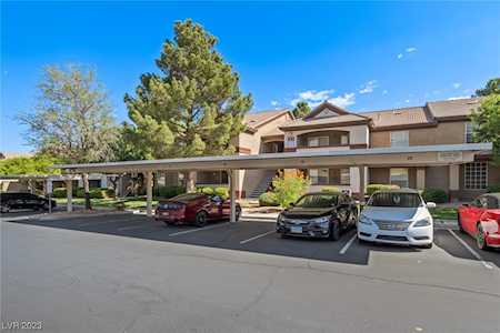 231 W Horizon Ridge Parkway #211 Henderson, NV 89012