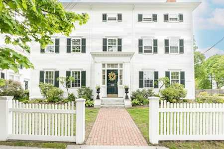 189(A) High Street #3 Newburyport, MA 01950