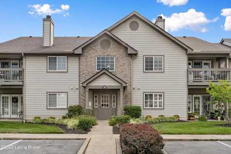 1202 Pickings Pl #202 Louisville, KY 40243