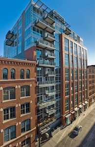 25 Channel Center #PH 201 Boston, MA 02210
