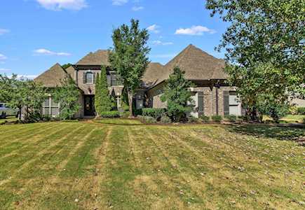 1769 Stillwind Ln Collierville, TN 38017
