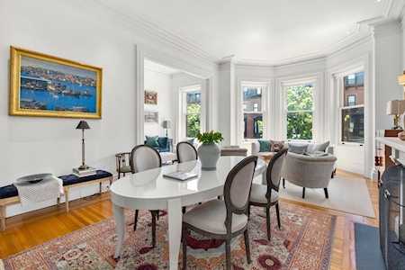 117 Marlborough #2 Boston, MA 02116