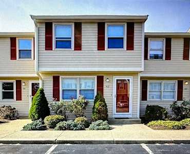102 Ocean Meadows #102 Fairhaven, MA 02719