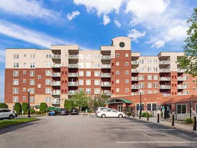 36 Village Rd #614 Middleton, MA 01949
