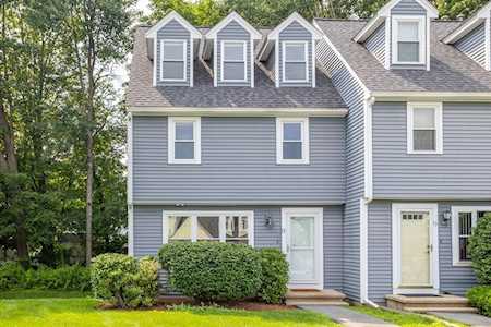 12 Merrimack Meadows Ln #12 Tewksbury, MA 01876
