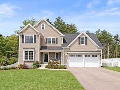 1 Nichols Way Norfolk, MA 02056