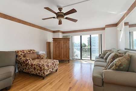 131 Coolidge Ave #421 Watertown, MA 02472