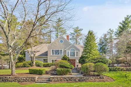 63 Country Club Way Ipswich, MA 01938