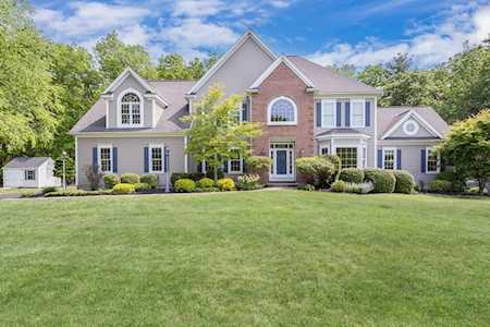 45 Silver Fox Rd Franklin, MA 02038