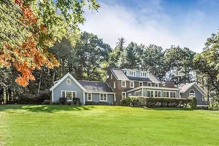 205 Fairhaven Hill Rd Concord, MA 01742