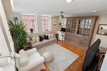 106 13th St #302 Boston, MA 02129