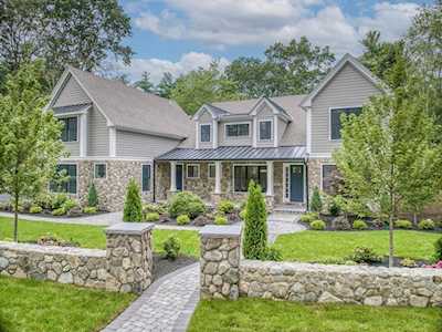 58 Wilson Rd Bedford, MA 01730