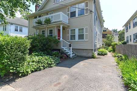 16 -18 Whittemore Rd #18 Newton, MA 02458
