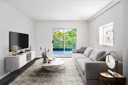10 Pleasant St #213 Lynn, MA 01902