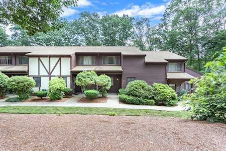 108 Highwood Dr #108 Franklin, MA 02038