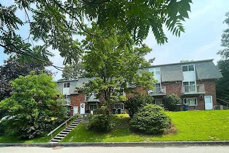 665 Robbins Avenue #5 Dracut, MA 01826