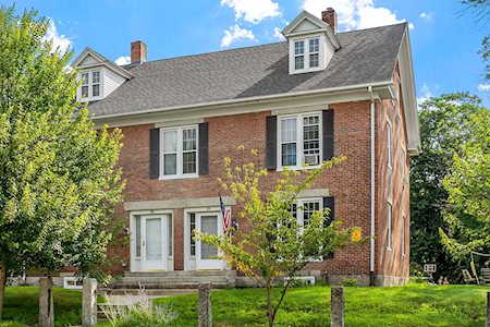 24 Mendon Street #24 Blackstone, MA 01504