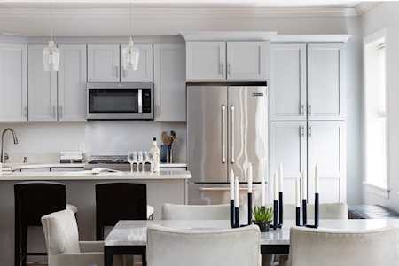 177 Winthrop Rd #3 Brookline, MA 02445
