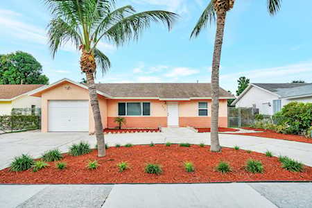 171 NE 26th Avenue Boynton Beach, FL 33435