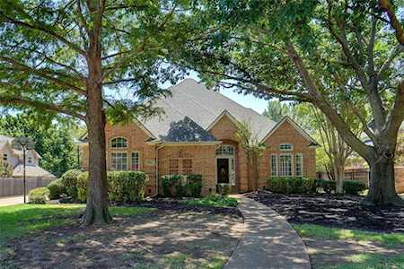 1301 Houston Court Southlake, TX 76092