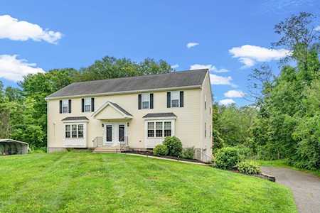 412 Main St #A Northborough, MA 01532