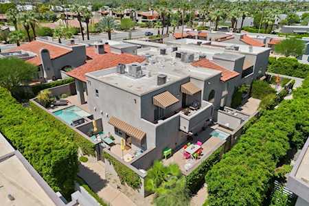 400 N Avenida Caballeros #15 Palm Springs, CA 92262