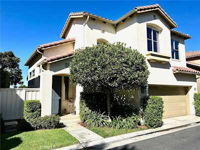 2811 Caponi Place Tustin, CA 92782