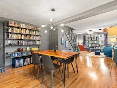 33 Essex St #3 Salem, MA 01970