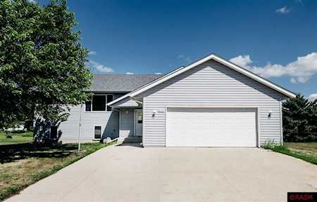 608 W Nathan St Lake Crystal, MN 56055
