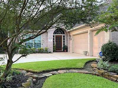 39 W Silkbay Place Spring, TX 77382
