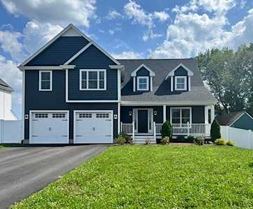 7 Metacomet Road West Bridgewater, MA 02379