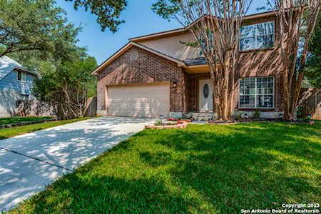 15758 Knollcliff San Antonio, TX 78247