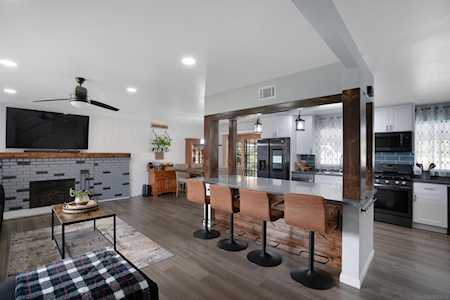 6858 Wallsey Dr San Diego, CA 92119