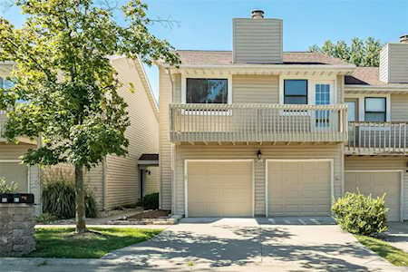 43 Monterey Cypress Dr Lake St Louis, MO 63367