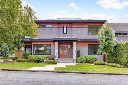 2008 W 58th Avenue Vancouver, BC V6P 1X4