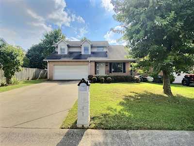 205 Roslyn Ct Nashville, TN 37221