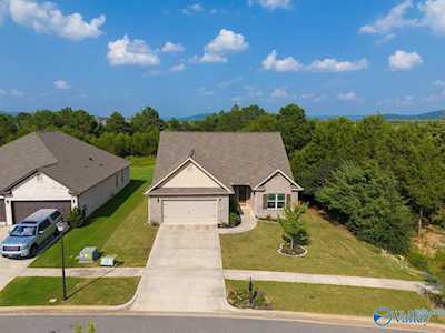 7475 Chaco Street Owens Cross Roads, AL 35763