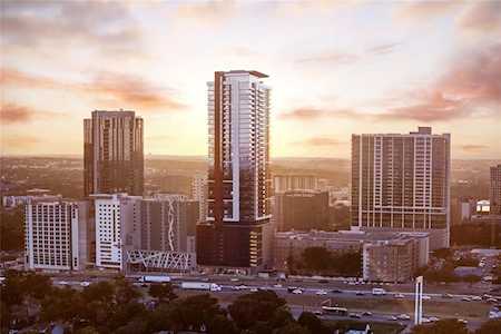 84 East Ave #1808 Austin, TX 78701