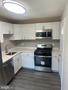 8231 Durness Ct Severn, MD 21144