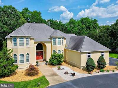 19 Hidden Hills Dr Seaford, DE 19973