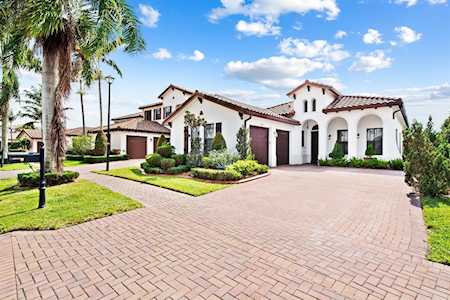 3190 NW 84th Wy Cooper City, FL 33024