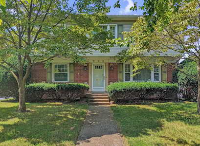 257 Boiling Springs Dr Lexington, KY 40511