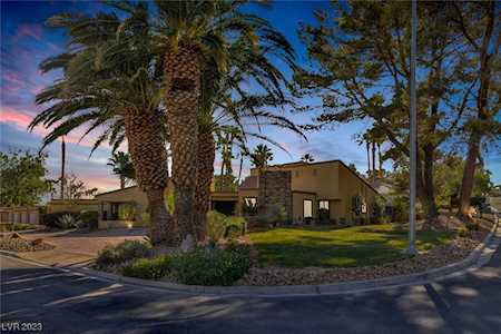 2807 La Mesa Dr Henderson, NV 89014