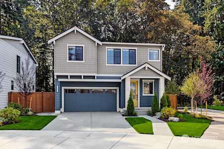 9788 135th Ave NE #8 Kirkland, WA 98033
