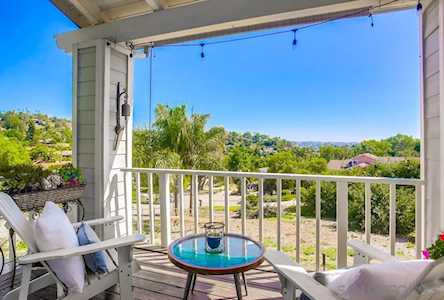 1155 Range View Rd Vista, CA 92084
