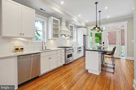 623 6th St NE Washington, DC 20002