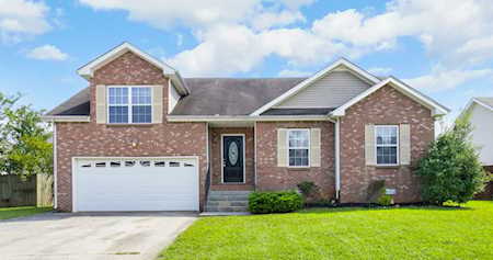 1808 Jackie Lorraine Dr Clarksville, TN 37042