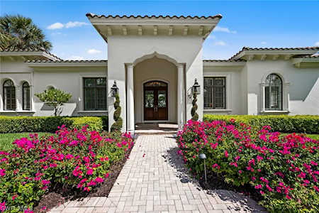 6441 Highcroft Dr Naples, FL 34119