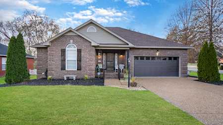 145 Putter Point Dr Gallatin, TN 37066