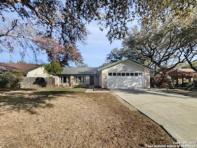 9006 Tintagel St San Antonio, TX 78254